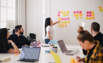 ตัวอย่างบทสนทนาภาษาอังกฤษในการประชุม